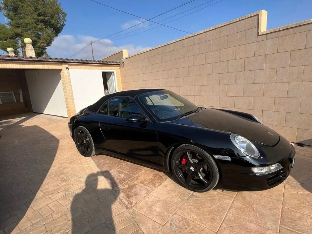 Porsche 911 Carrera S convertible black exterior